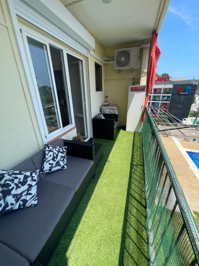 Nice Apartamen 滨海略雷特 外观 照片