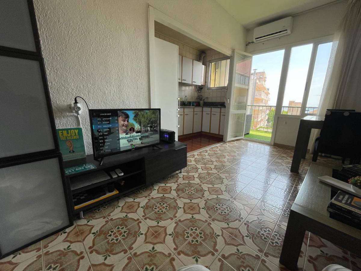 Nice Apartamen 滨海略雷特 外观 照片