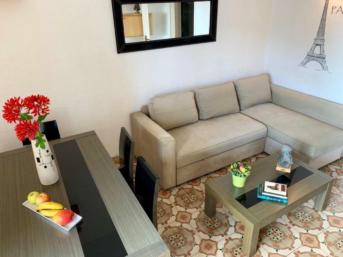 Nice Apartamen 滨海略雷特 外观 照片